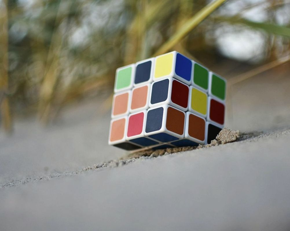 Challenge your friends to compete